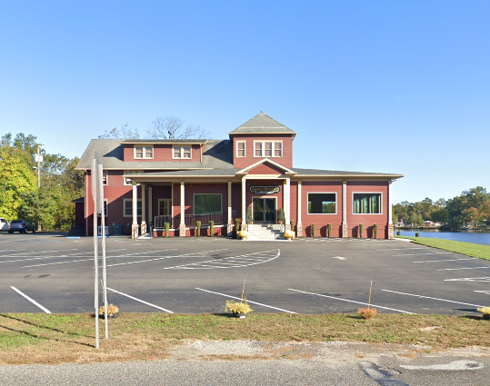 Exterior of The Lakehouse Restaurant